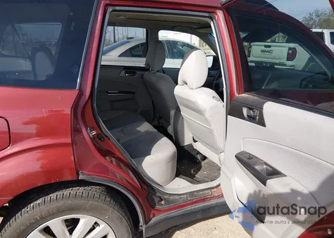 2011 Subaru Forester 2.5X Premium from USA, damaged, VIN JF2SHADC4BG701275